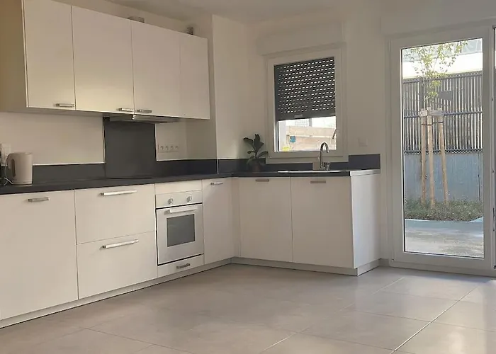 Villa Maison Neuf Centre *